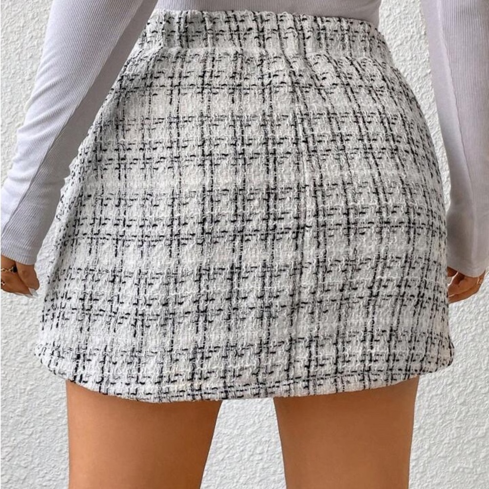 SHEIN Curve Plaid Asymmetrical Hem Tweed Skort Size 2X - Picture 3 of 8